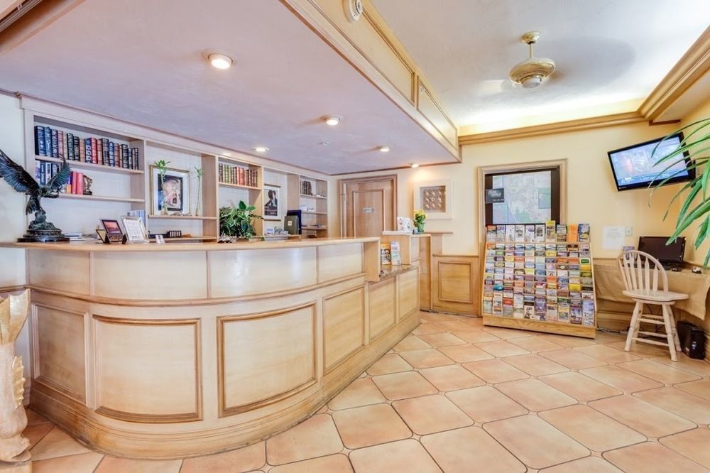Naples Park Central Hotel Экстерьер фото